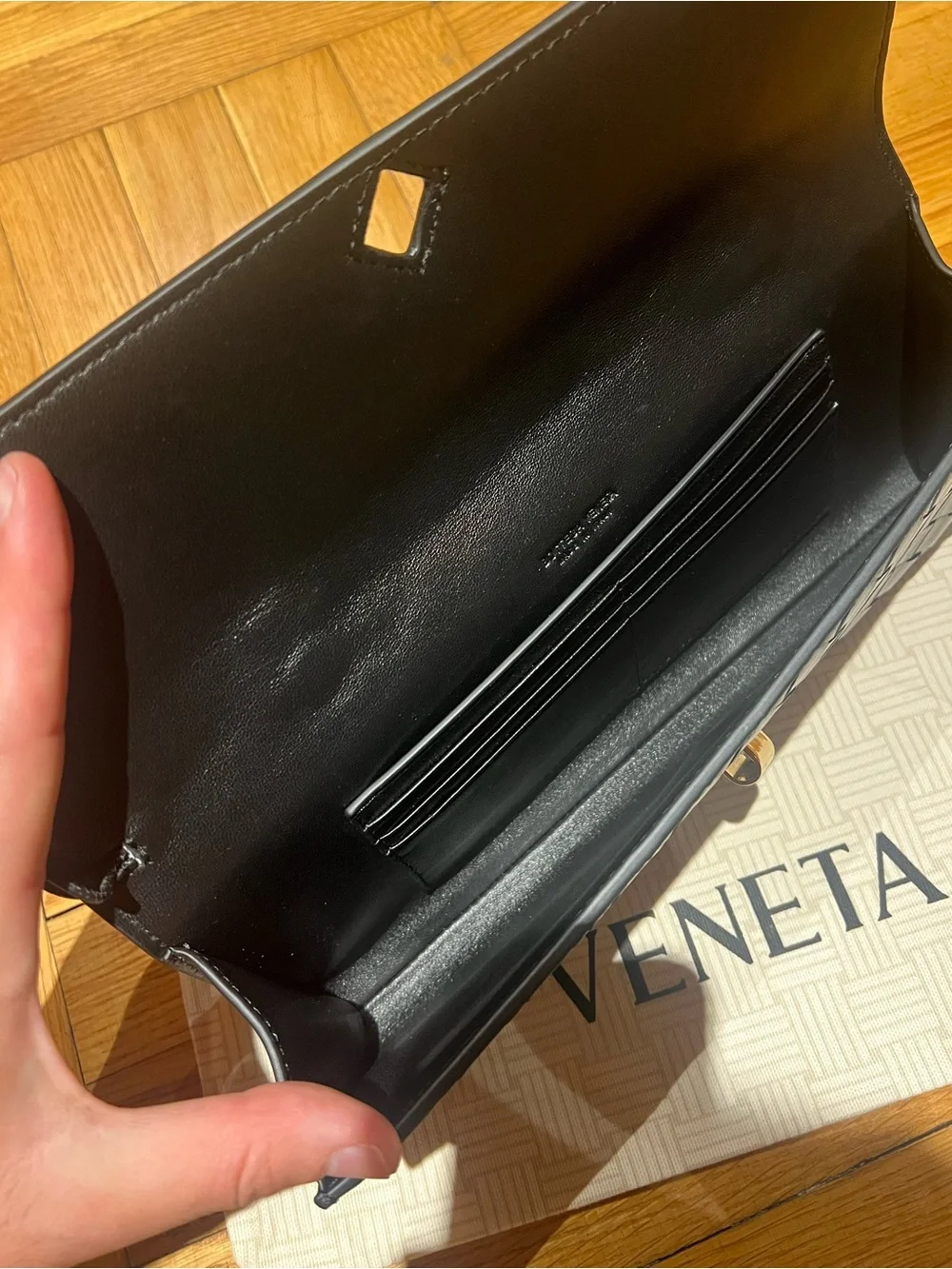 Bottega Veneta Intrecciato Andiamo Top Handle Clutch Black Brand New